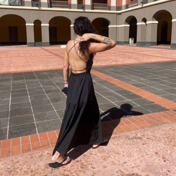 Black Maxi Dress Backless Criss Cross Straps - Picture 6 of 7
